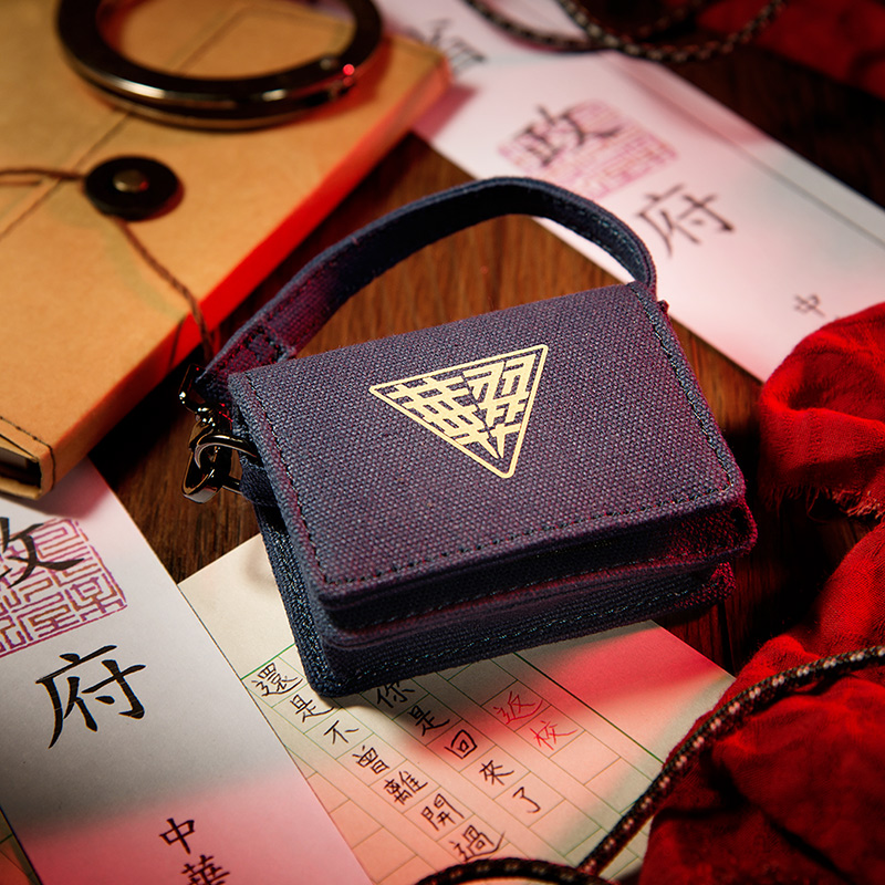 返校驚悚再現 翠華中學書包悠遊卡開放預購